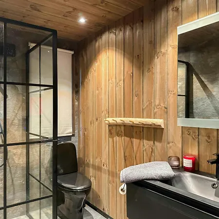 Modern With Mountain Views In *