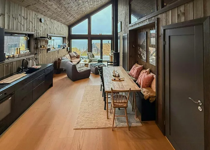 Modern With Mountain Views In